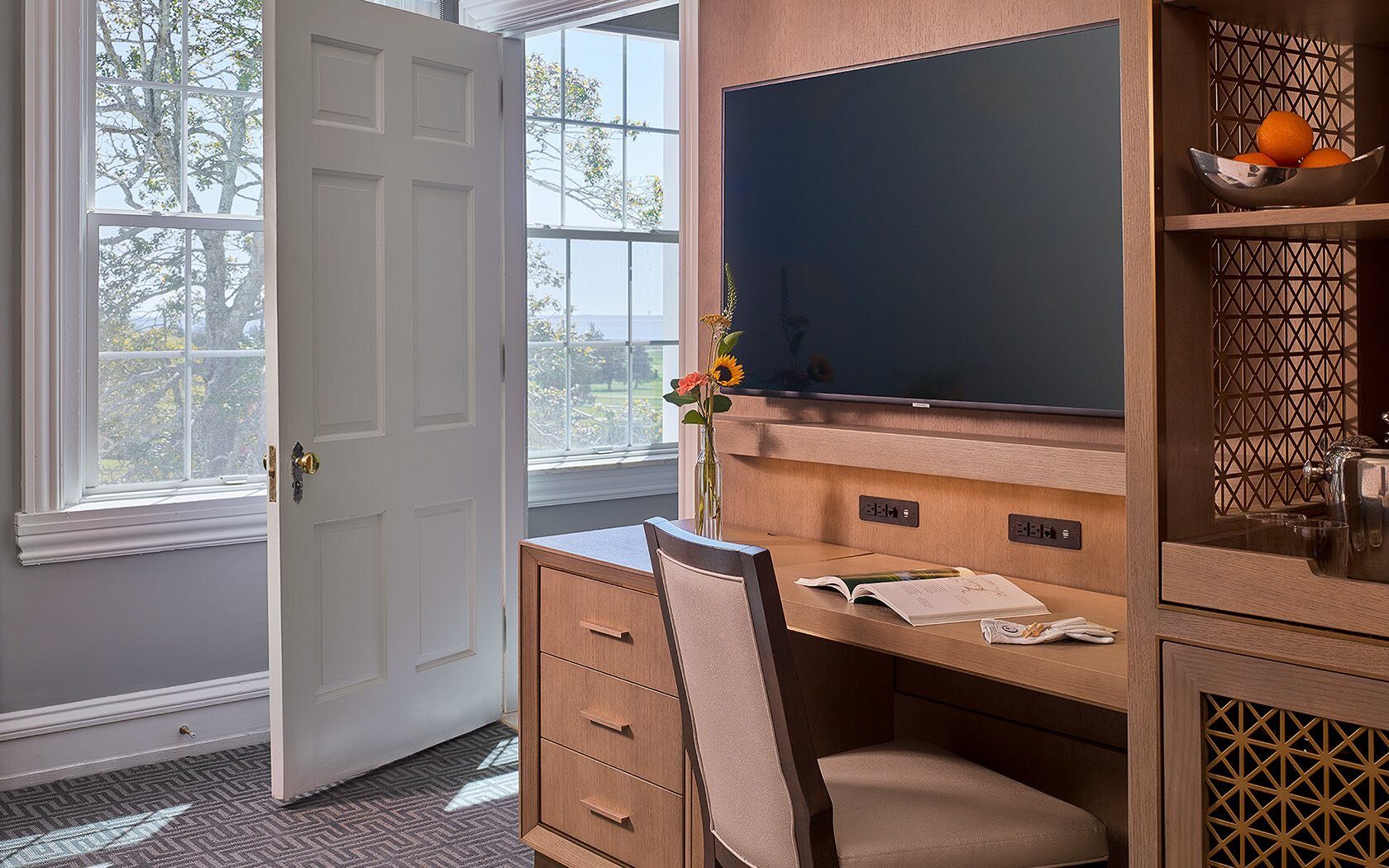 Galloway Hotel Rooms and Suites