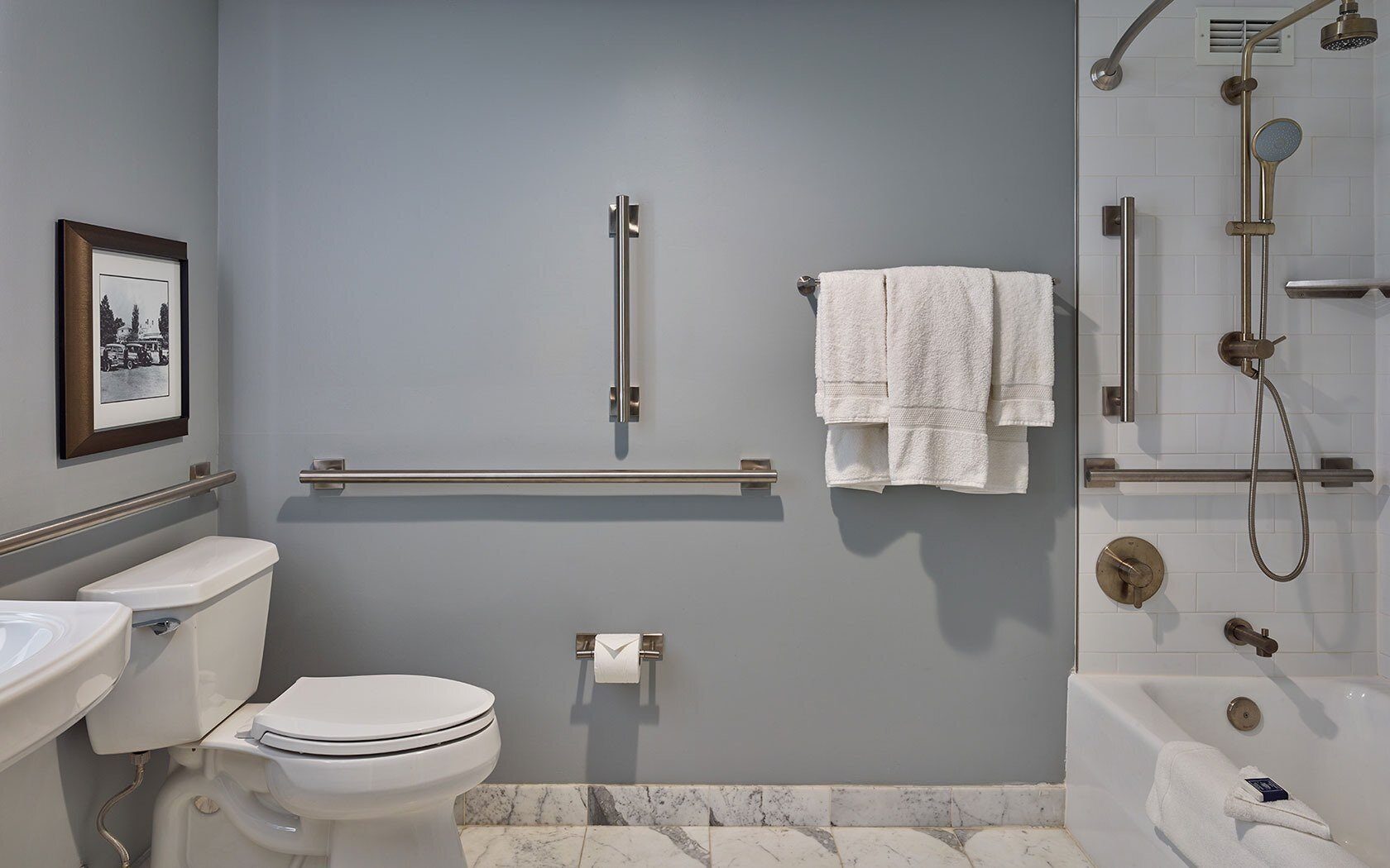 Galloway Hotel Rooms and Suites